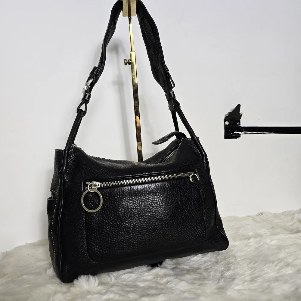 Prada Black Leather Women's Bag - Picture 4 of 16